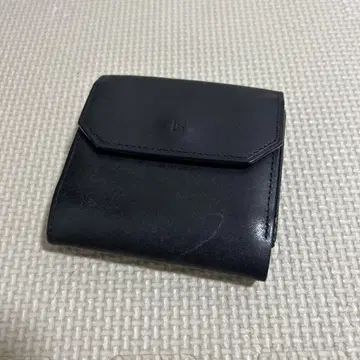 블랙 가죽 반지갑