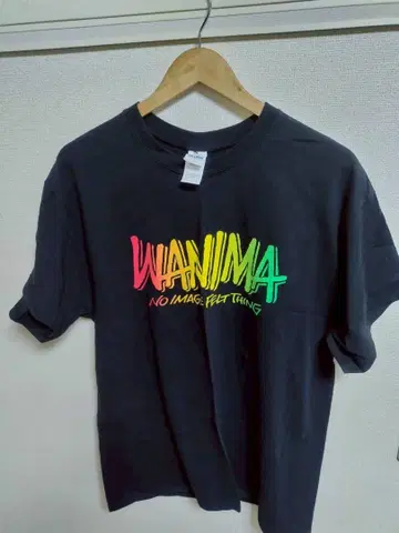 WANIMA 컬러풀 로고 티셔츠