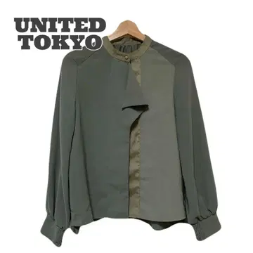 United Tokyo 뉴앙스 프론트 블라우스 그린 비대칭