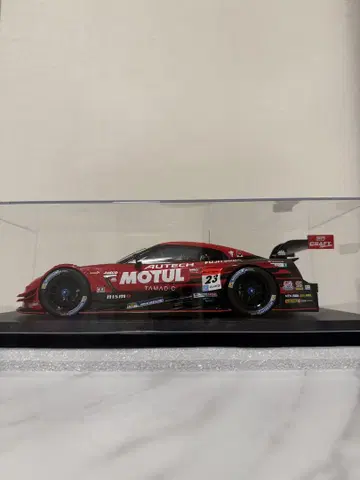 MOTUL AUTECH GT-R 2017 SUPERGT 1/18