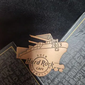하드 록 카페 (Hard Rock Cafe) 함부르크 핀