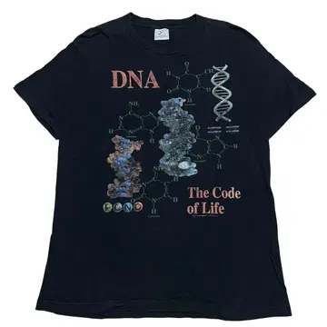 90s 'DNA' Print Tee