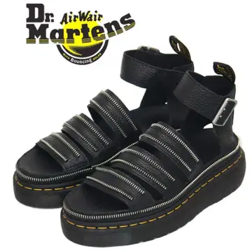 Dr. Martens 블랙 샌들 통굽