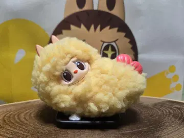 LABUBU 피규어