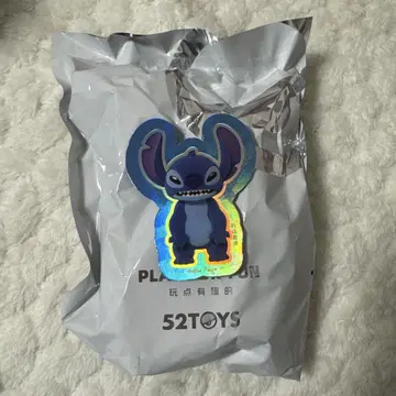 52TOYS 스티치 피규어
