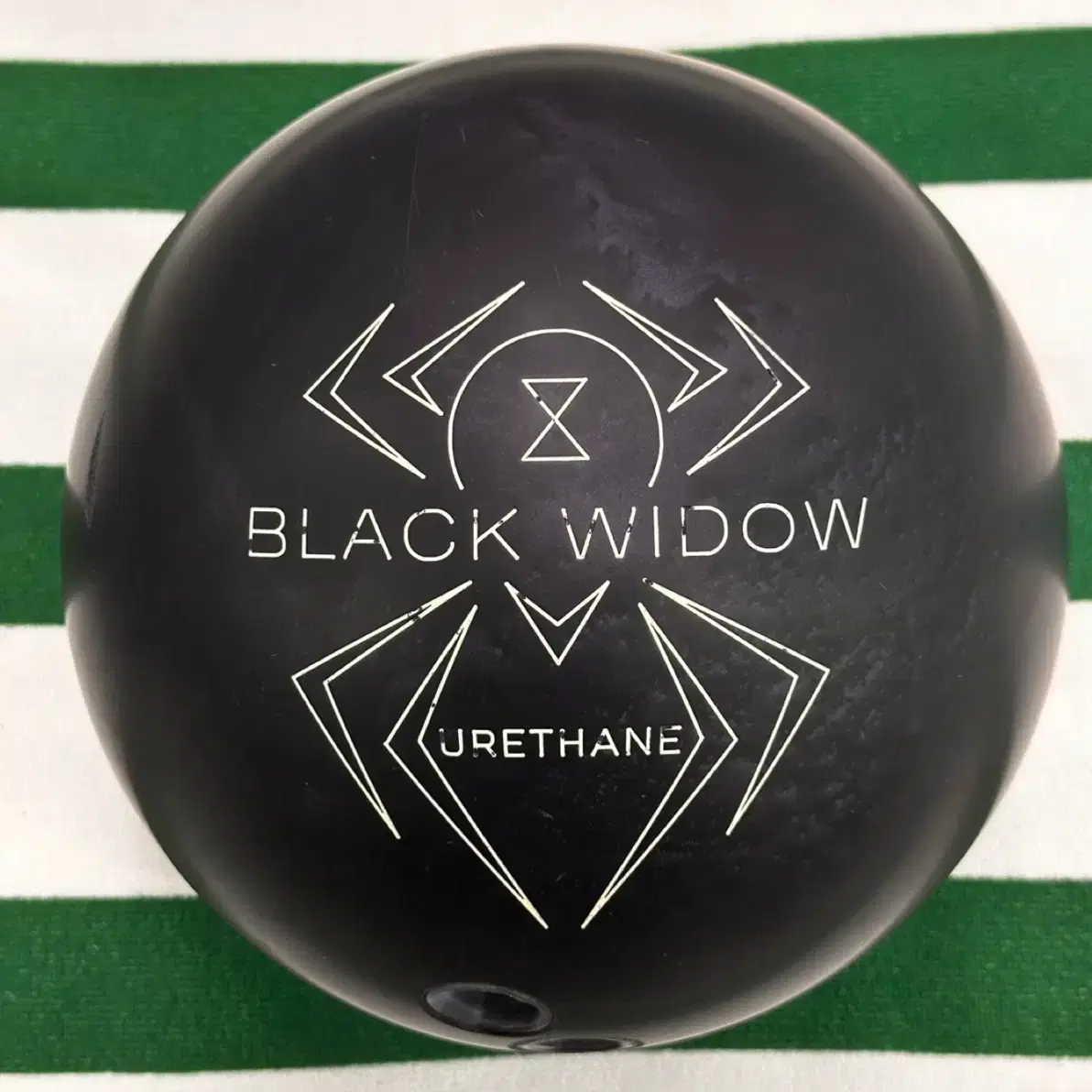STORM PITCH BLACK 15ポンド All Balls
