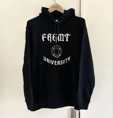 FRAGMENT UNIVERSITY 프래그먼트 유니버시티 후드티