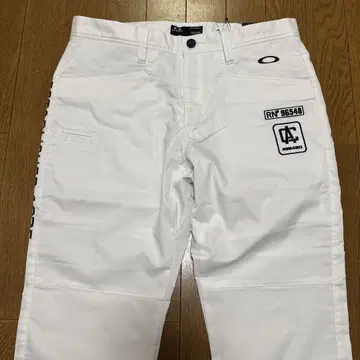 [새상품] Oakley 화이트 스트레이트 팬츠