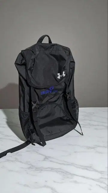 세이리츠 학원 육상부 Under Armour 블랙 백팩
