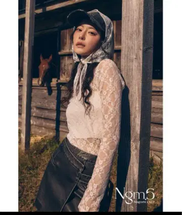 Ngm.S LACE TOPS 나고미 스라이 레이스 상의 SLY