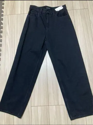 UNIQLO 와이드 스트레이트 청바지