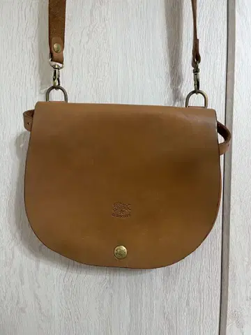 [ ILBISONTE ] 일비종떼 숄더백