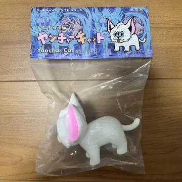 ART JUNKIE 장난 새끼 고양이 얀챠 캣 화이트 고양이 소프트 비닐