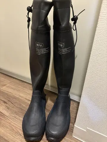 kiu 블랙 장화 롱 기장 S 23-23.5