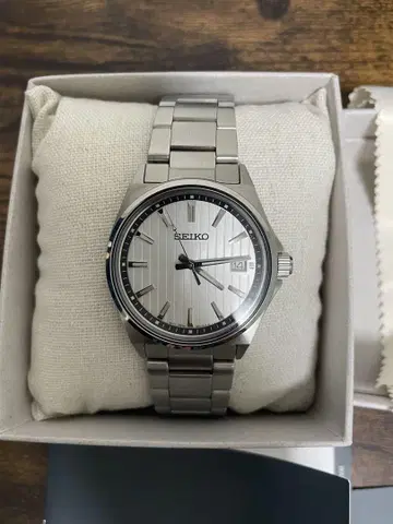 세이코 SEIKO 10기압 방수 SBTH001