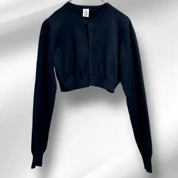 새상품급 noir kei ninomiya 크롭 볼레로 S 레이온 블랙