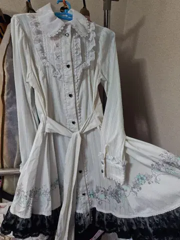 FRILL by NAOTO 고스로리 드레스
