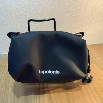 Topologie 미니 보틀 사코슈 블랙 백 본체