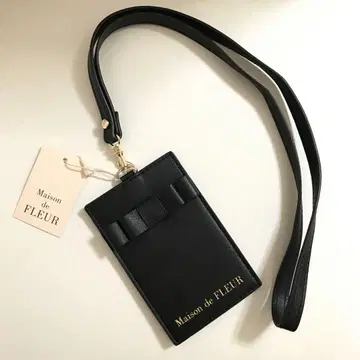 Maison de FLEUR 메종 드 플뢰르 교통카드 지갑