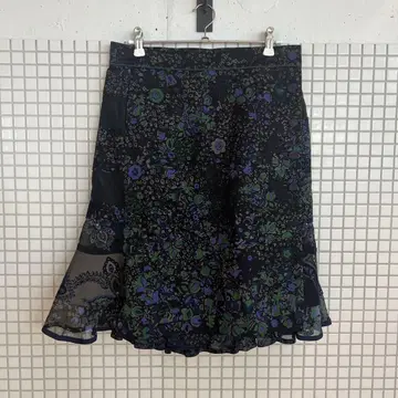 sacai 프린트 스커트 사이즈 2