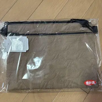 오이타 트리니타 퀼팅 숄더백 베이지 2224-10502