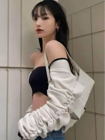 meltthelady/frame line knit ensemble II