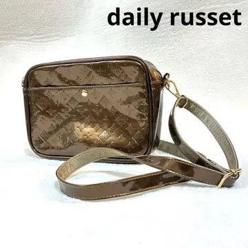 컨디션 최상 daily russet 숄더백 브라운 방수