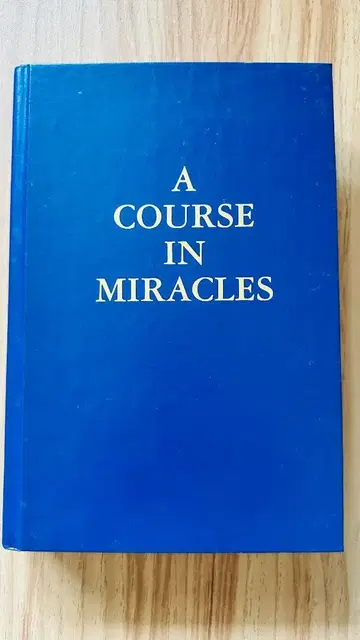 A Course In Miracles original edition