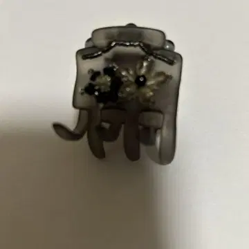 컴플렉스비즈 투명 그레이 꽃 장식 헤어 클립