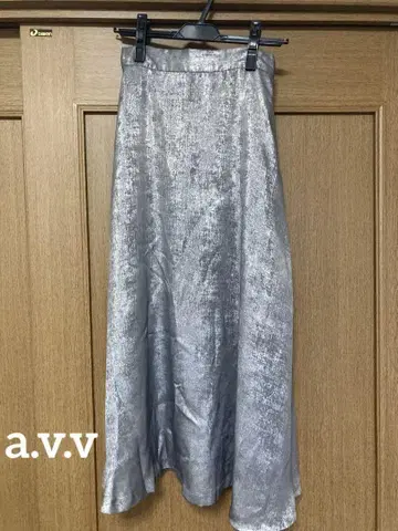 a.v.v 실버 롱 스커트 S 사이즈