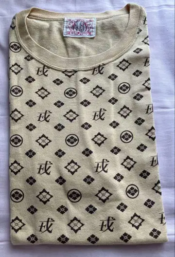새상품급!? evisu 가문 문양 모노그램 티셔츠 yamane 도락