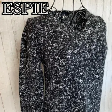 ESPIE 블랙 화이트 V넥 니트