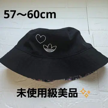 미사용급 새상품급 adidas 아디다스 버킷햇 리버서블 버킷햇