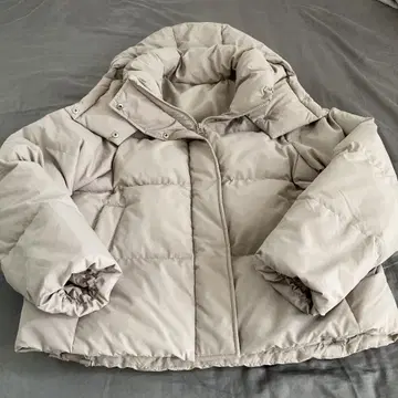 GU 다운 자켓 모카