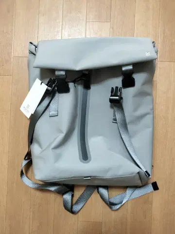 MILESTO 그레이 롤탑 백팩