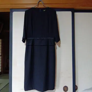 예복 블랙 자켓 포함 원피스 11호