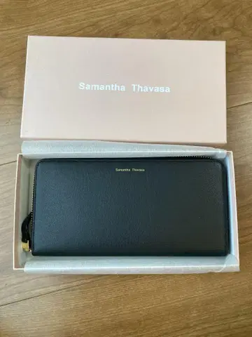 Samantha Thavasa 블랙 장지갑
