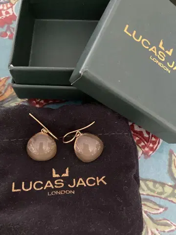 lucas jack London 귀걸이
