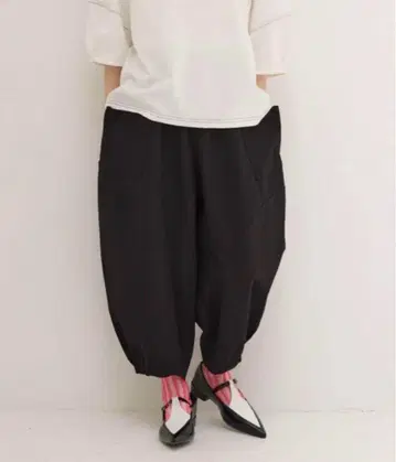 마냐나스엘테 볼륨 벌룬 팬츠