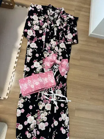 유카타 벚꽃 패턴