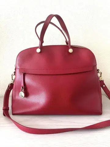 FURLA 훌라 파이퍼 L 사이즈 빨간색 2WAY 숄더 포함