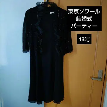 블랙 드레스와 볼레로 자켓 세트