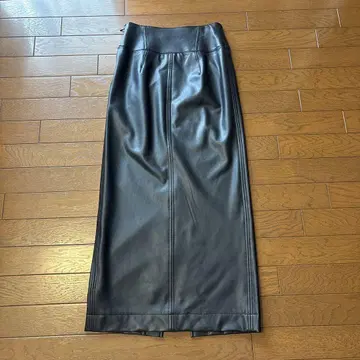 CITY 인조 가죽 타이트 스커트