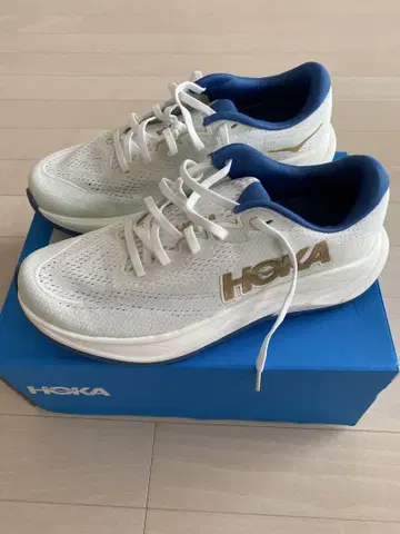 [ 27cm ] HOKA 린콘 4 러닝화 화이트/블루