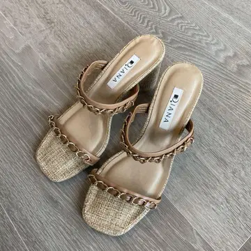 DIANA 뮬 샌들 S