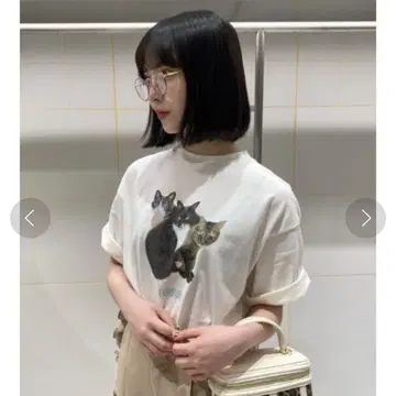 FURFUR 카미코쿠료 모에 트리플 캣 포토 티셔츠 콜라보 고양이 로고