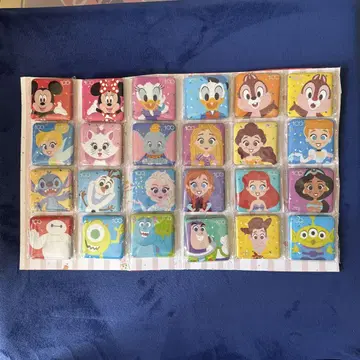 Disney 100 디자인 캔뱃지