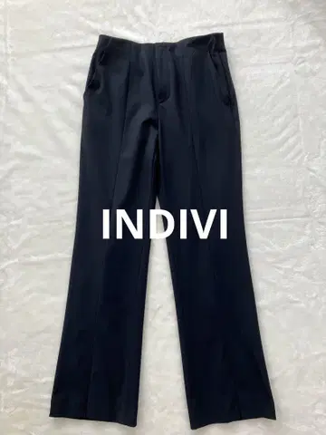 [새상품급] INDIVI 인디비 슬랙스 M 슬릿 있음