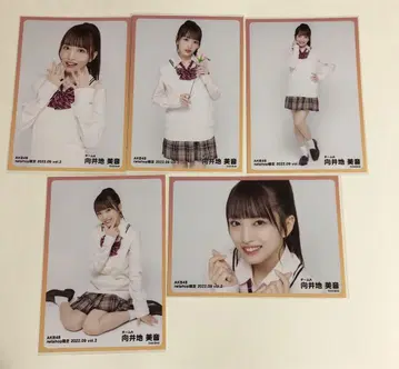 AKB48 무카이치 미온의 브로마이드입니다.