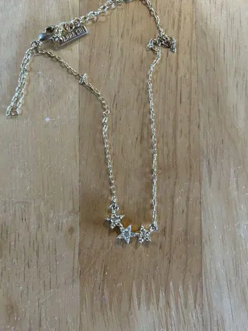ANNA SUI 별 모양 참 목걸이